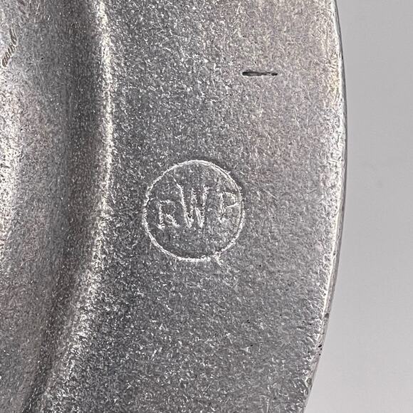 Vintage Wilton Armetale Pewter Plate 1977 A Child Shall Lead Them Isaiah 11:6 - Picture 9 of 13